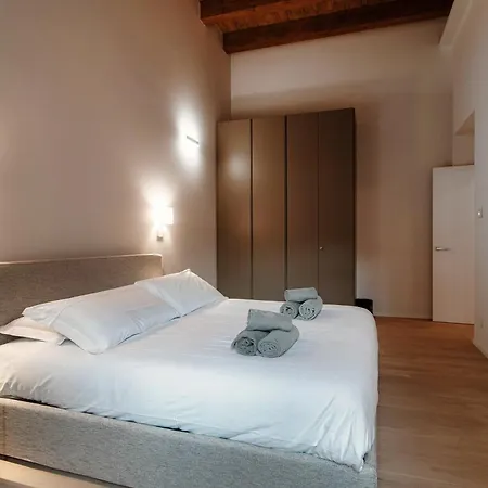 Apartment Mmm Palazzo Diaz - The House Of Travelers
